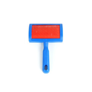 BROSSE CHIEN PLASTIQUE